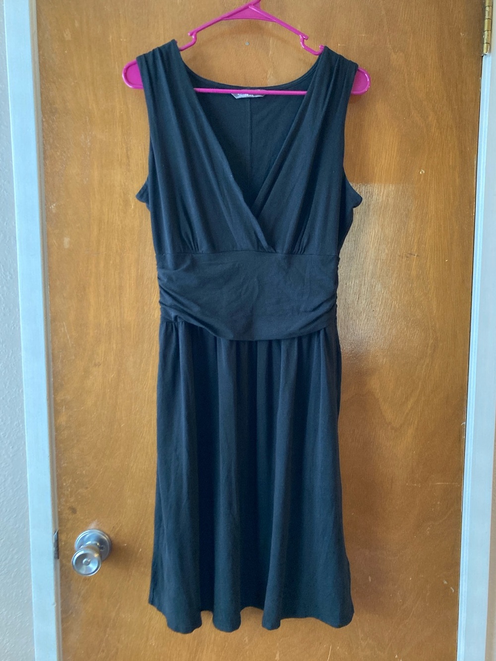 The North Face Black Sleeveless V-Neck A-Line Dress